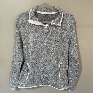 Women’s Eddie Bauer Snap Front Mockneck Sweater. CHRISTMAS GIFT